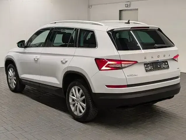 Gebraucht Skoda Kodiaq Style 200 PS (147 kW) 2021 Moonweissmet. SUV