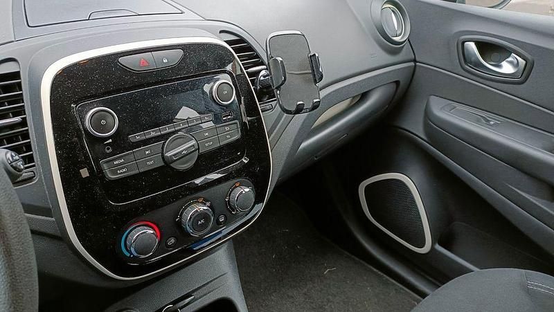 Gebraucht Renault Captur Life 90 PS (66 kW) 2018 Blau SUV