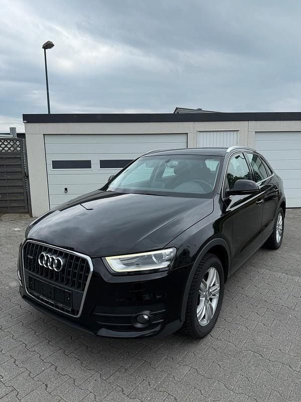 Schwarz Gebraucht 2014 Audi Q3 Comfort SUV | 11.500 € (Fairer Preis) - Bild 1/4