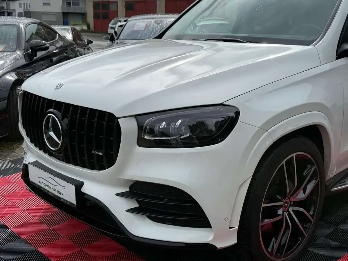 Gebraucht Mercedes GLS580 AMG 489 PS (359 kW) 2021 Weiß SUV