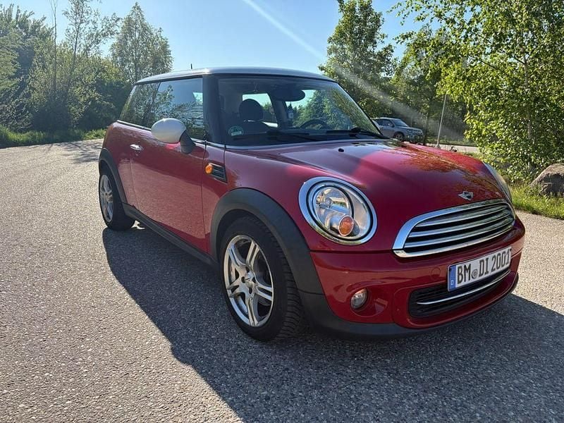 Rot Gebraucht 2010 Mini Cooper Kleinwagen | 2.400 € (Superpreis) - Bild 1/4