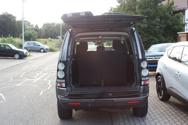 Gebraucht Land Rover Discovery 4 SE 256 PS (188 kW) 2016 Grau SUV