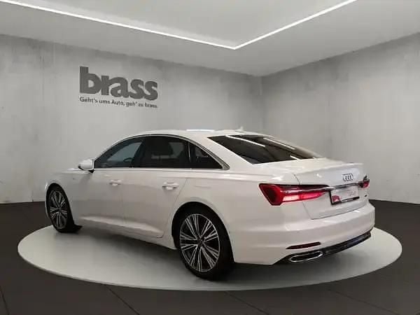Gebraucht Audi A6 Ambiente 299 PS (219 kW) 2022 Ibisweiß Limousine