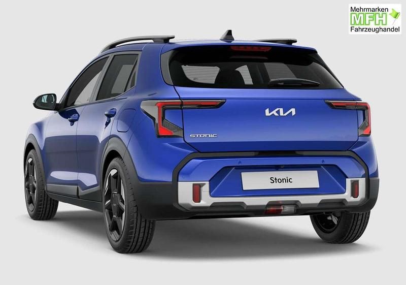 Neu Kia Stonic 114 PS (83 kW) 2026 Yachtblau metallic SUV