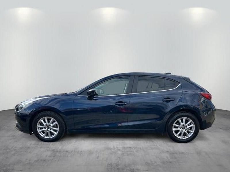 Gebraucht Mazda 3 Center-Line 120 PS (88 kW) 2015 Deep crystal blue Limousine