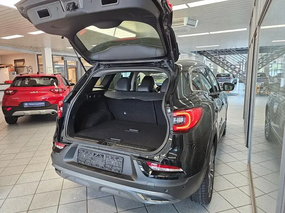 Używany Renault Kadjar 158 KM (116 kW) 2022 Czarny SUV