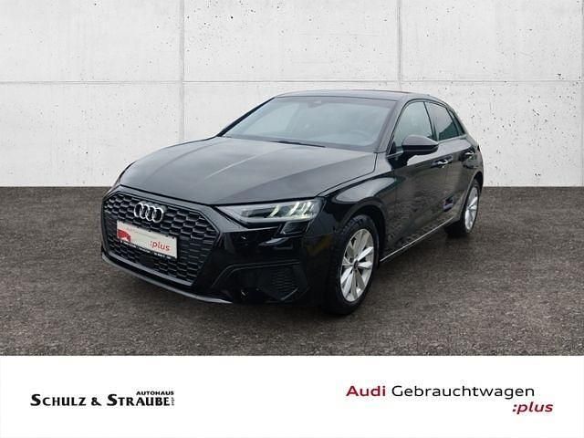 Brillantschwarz Gebraucht 2022 Audi A3 Sportback Basis Limousine | 24.790 € (Fairer Preis) - Bild 1/4