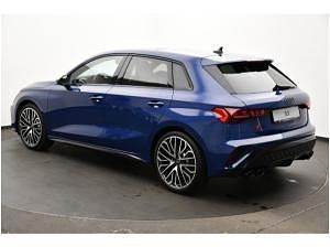Gebraucht Audi S3 333 PS (244 kW) 2024 Blau (ascariblau) Limousine