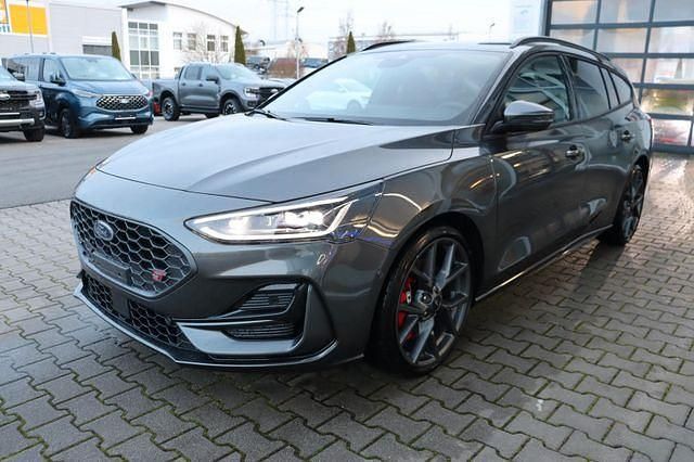 Neu Ford Focus ST 280 PS (205 kW) 2026 Magnetic metallic Kombi
