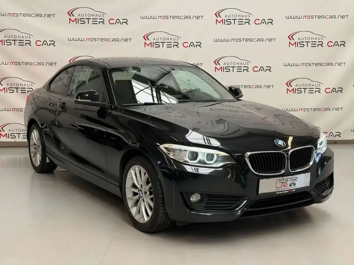 Gebraucht BMW 218 Advantage 136 PS (100 kW) 2015 Saphirschwarz Coupé