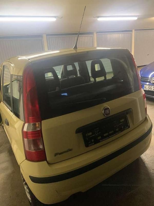 Gebraucht Fiat Panda 69 PS (50 kW) 2012 Gelb Kleinwagen