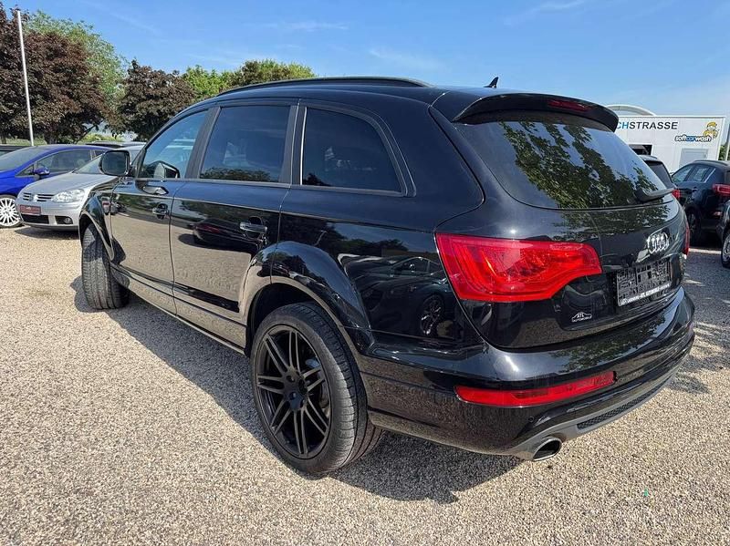 Gebraucht Audi Q7 S-Line 204 PS (150 kW) 2014 Orcaschwarz metallic SUV