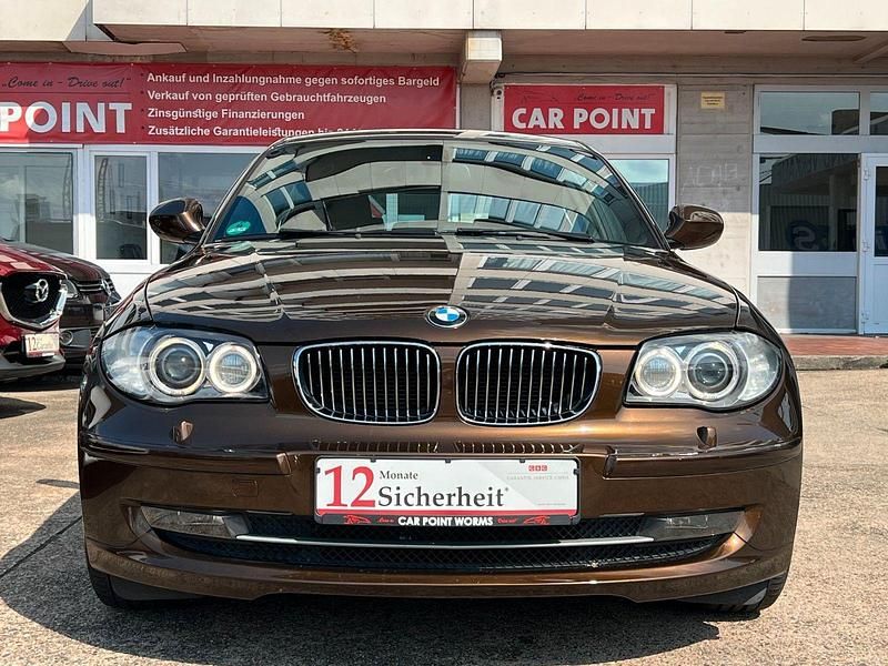 Gebraucht BMW 130 Advantage 258 PS (189 kW) 2010 Braun Kleinwagen