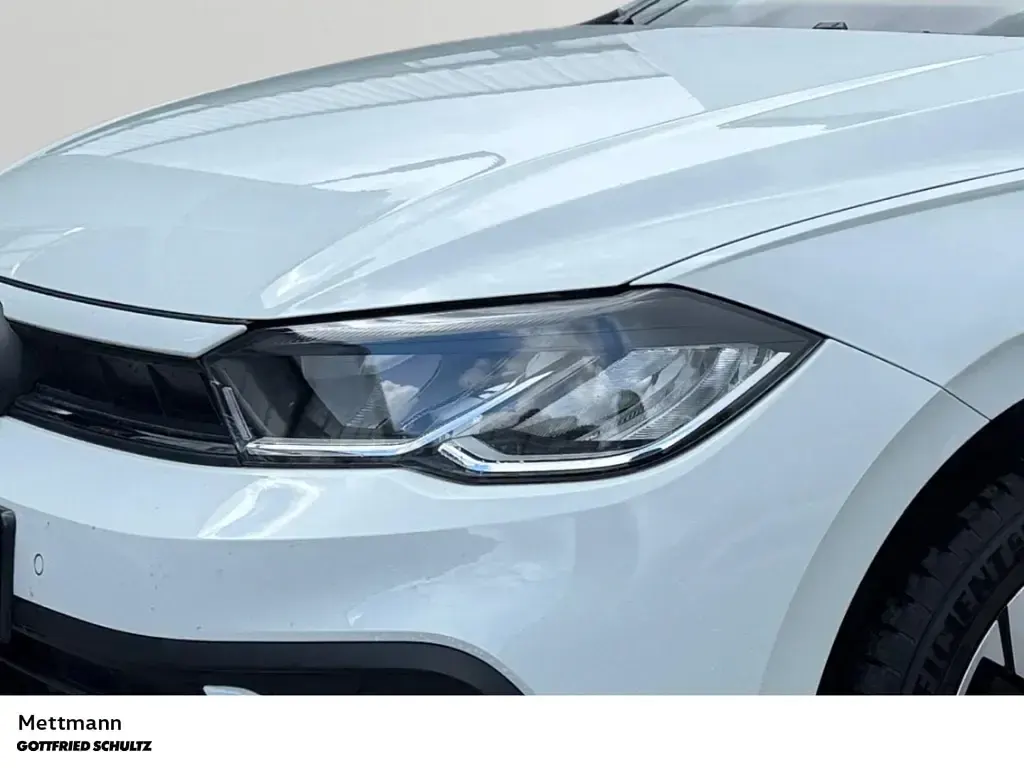 Gebraucht VW Polo Life 95 PS (69 kW) 2024 Weiss Kleinwagen