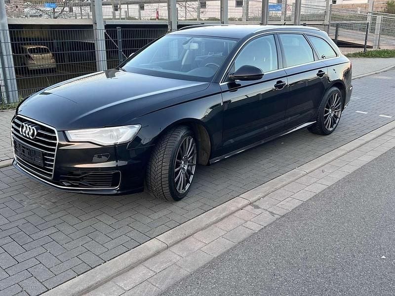 Gebraucht Audi A6 218 PS (160 kW) 2015 Brillantschwarz Kombi