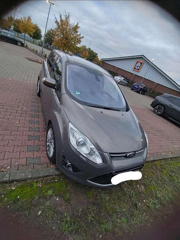 Gebraucht Ford C-MAX Titanium 116 PS (85 kW) 2012 Braun Van / Kleinbus