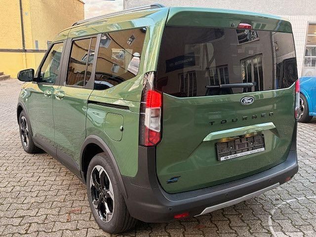 Neu Ford Courier Active 100 kW (136 PS) 2025 Grün Van / Kleinbus