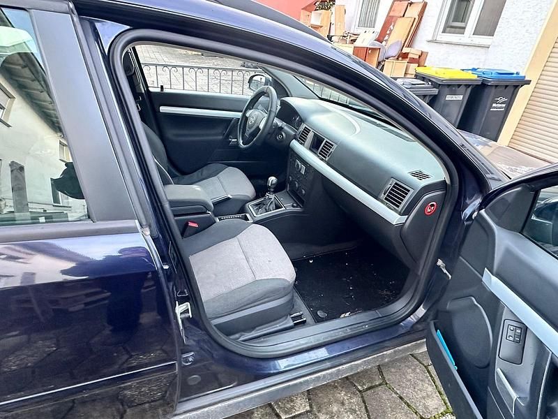Gebraucht Opel Vectra 155 PS (114 kW) 2005 Blau Kombi