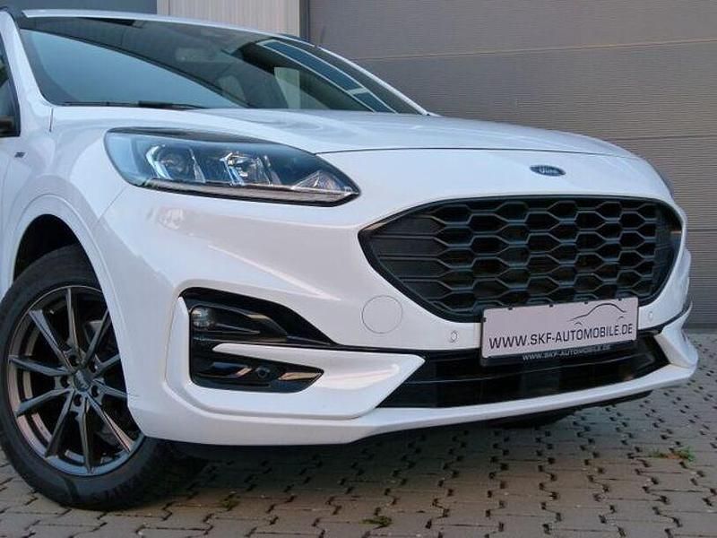 Gebraucht Ford Kuga ST-Line 250 PS (183 kW) 2022 Weiß SUV