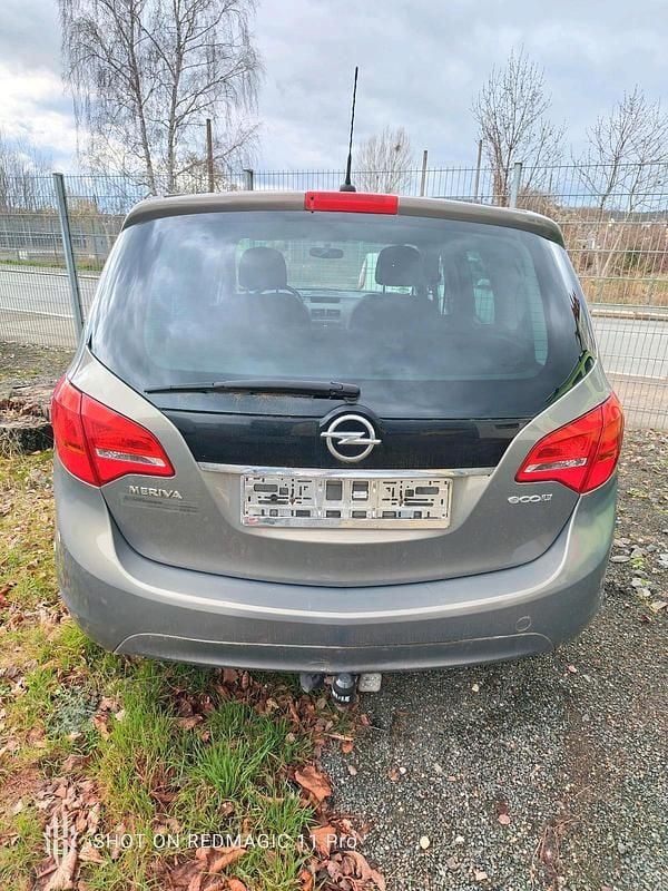 Gebraucht Opel Meriva 115 PS (84 kW) 2012 Van / Kleinbus