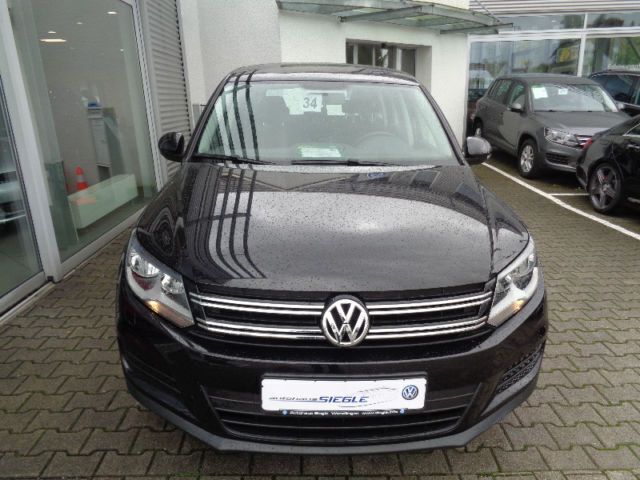Gebraucht VW Tiguan 110 PS (80 kW) 2014 Schwarz metallic SUV