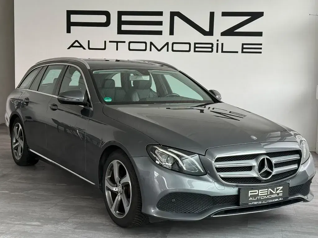 Gebraucht Mercedes E200 184 PS (135 kW) 2016 Grau Kombi