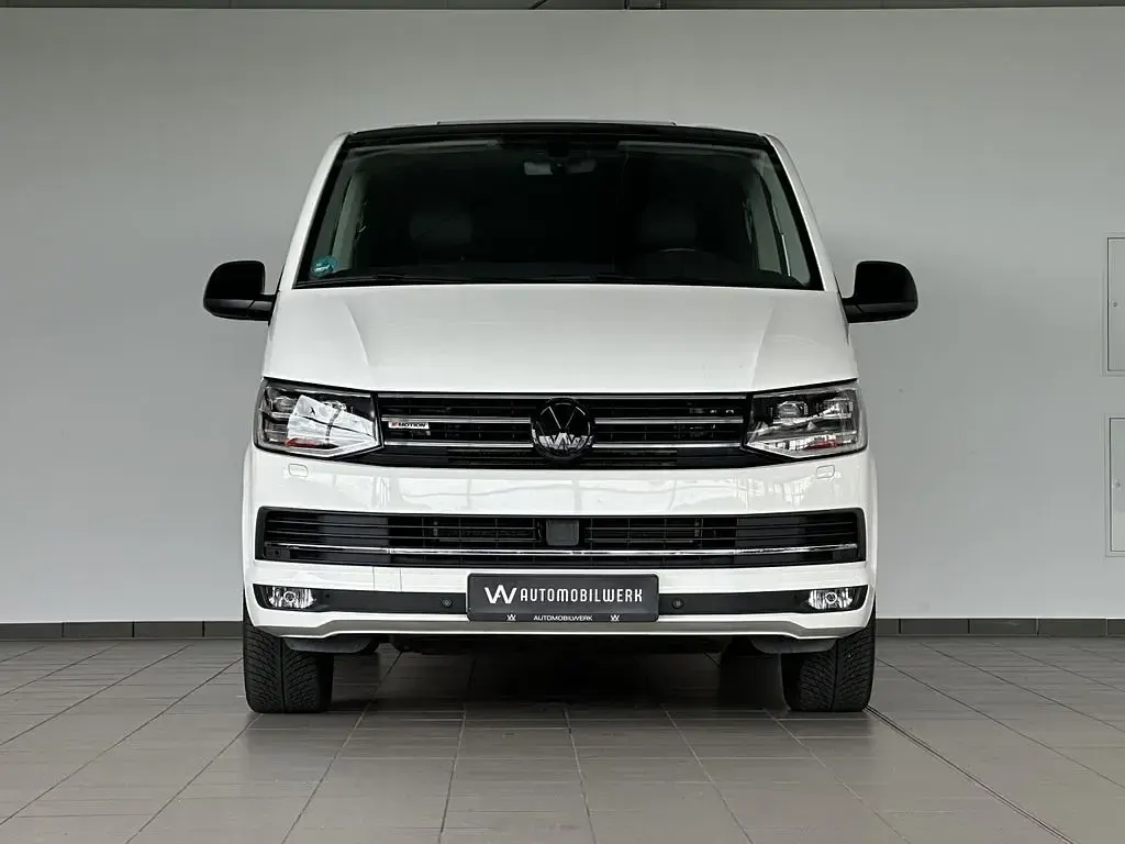 Gebraucht VW Multivan Edition 204 PS (150 kW) 2017 Weiß Van / Kleinbus