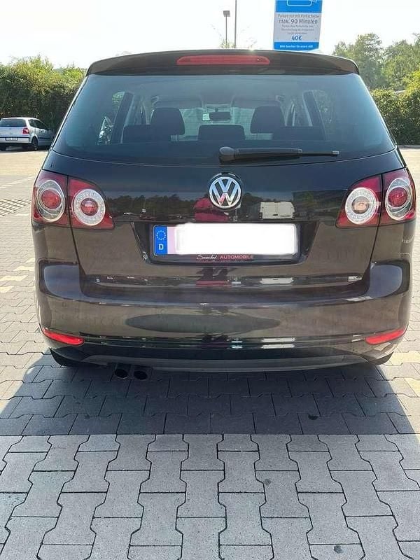 Gebraucht VW Golf VI Team 122 PS (89 kW) 2011 Schwarz Kleinwagen