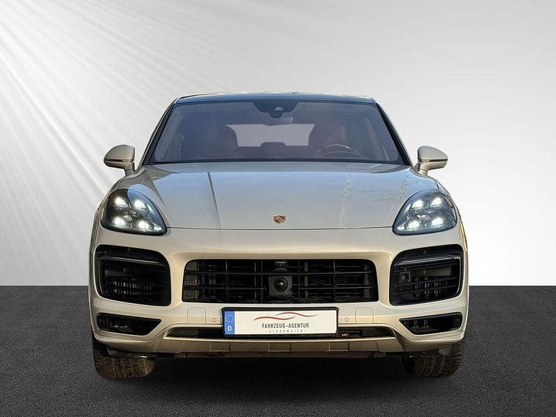 Gebraucht Porsche Cayenne Coupe GTS 460 PS (338 kW) 2021 Beige Coupé