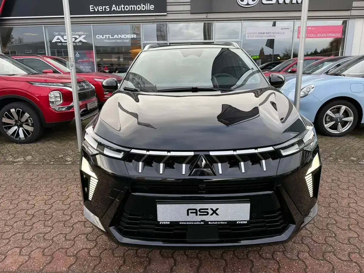 Neu Mitsubishi ASX Intro Edition 143 PS (105 kW) 2025 Onyxschwarz SUV