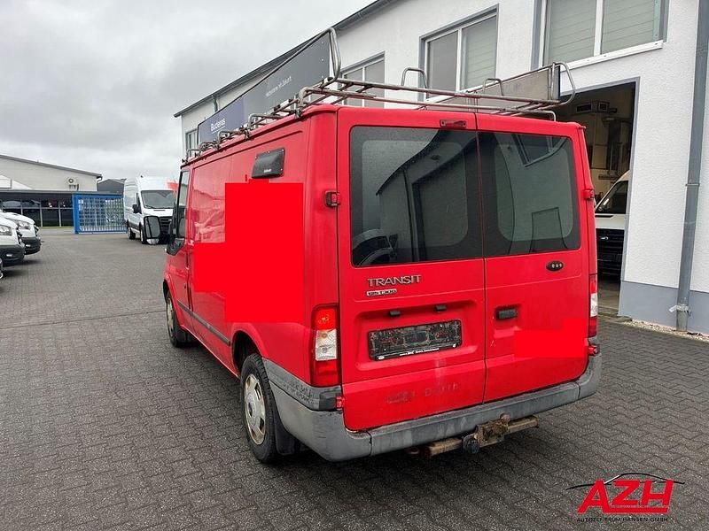 Gebraucht Ford Transit Trend 125 PS (91 kW) 2014 Racerot Van / Kleinbus