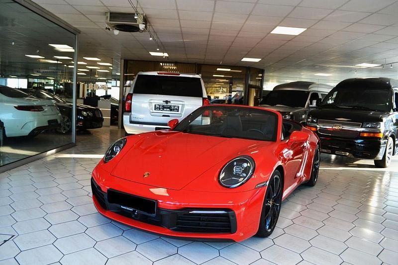 Gebraucht Porsche 911 Carrera S Cabriolet 450 PS (330 kW) 2024 Indischrot Cabrio