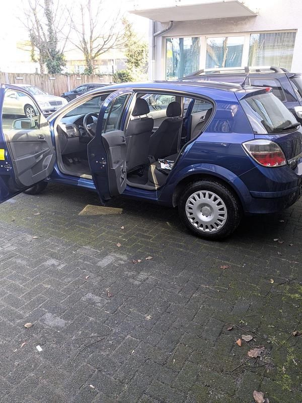 Gebraucht Opel Astra 2009 Blau Kleinwagen