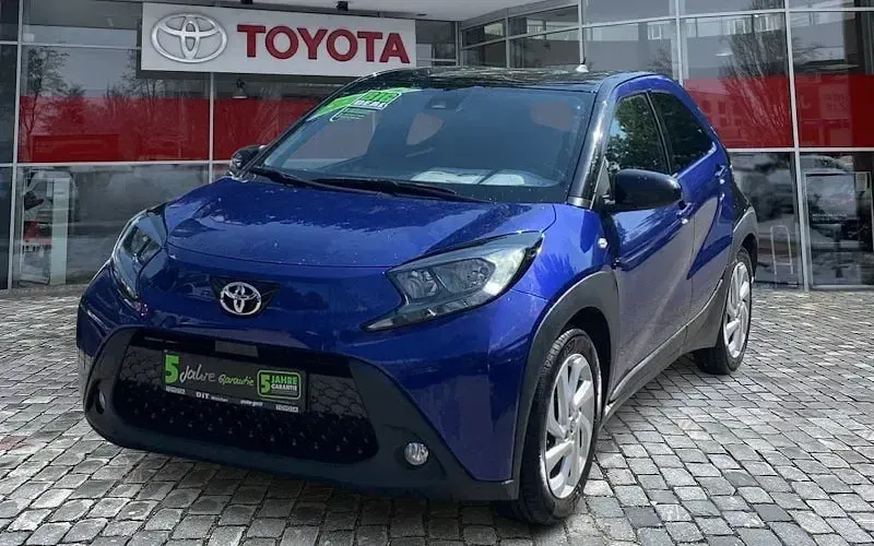 Gebraucht Toyota Aygo X Pulse 72 PS (52 kW) 2022 Schwarz SUV