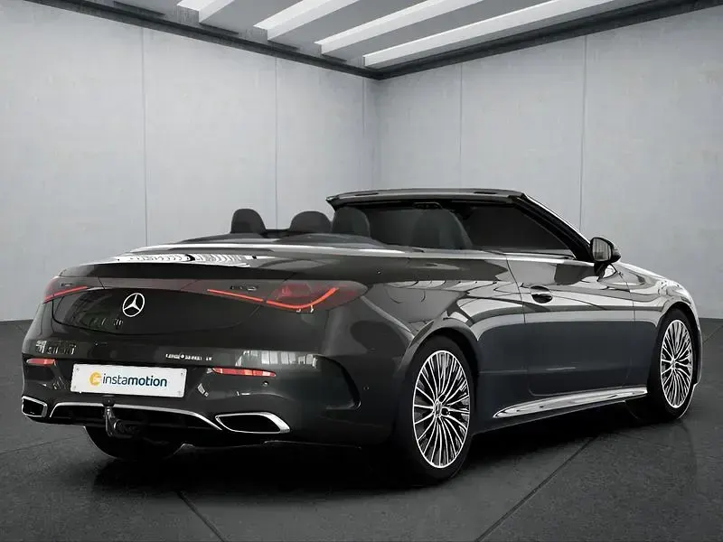 Gebraucht Mercedes CLE220 197 PS (144 kW) 2025 Grau Cabrio