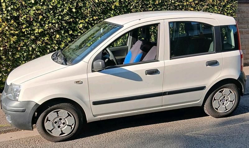 Weiß Gebraucht 2009 Fiat Panda Kleinwagen | 1.500 € - Bild 1/4