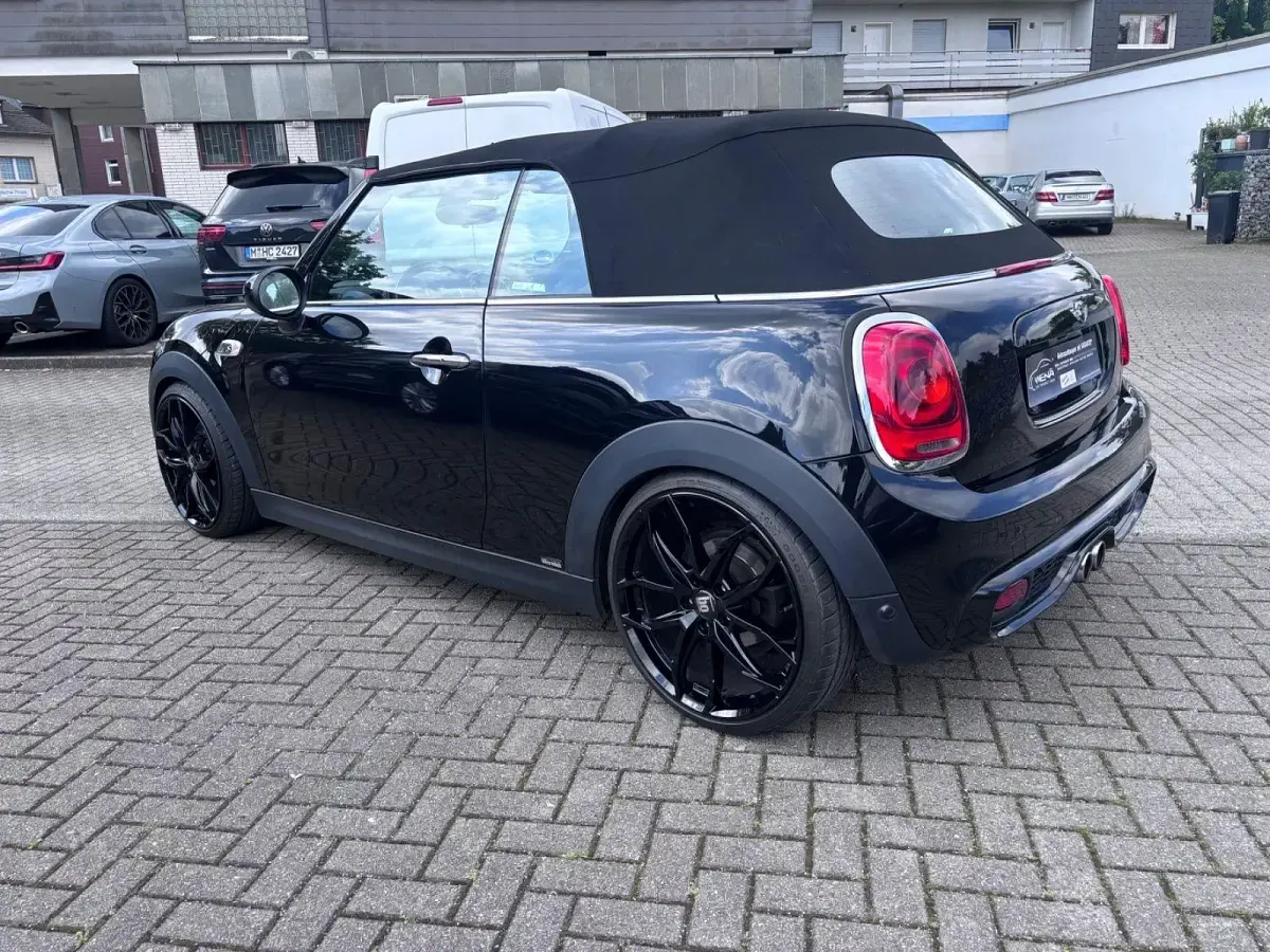 Usata Mini Cooper S Cabriolet 192 CV (141 kW) 2016 Nero Cabrio
