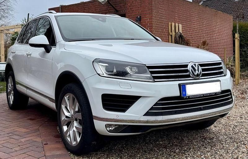 Gebraucht VW Touareg 262 PS (192 kW) 2014 Weiß SUV