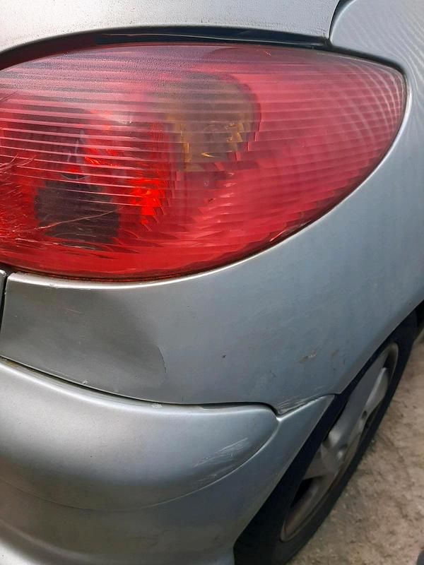 Gebraucht VW Golf IV 100 PS (73 kW) 2005 Beige Kleinwagen