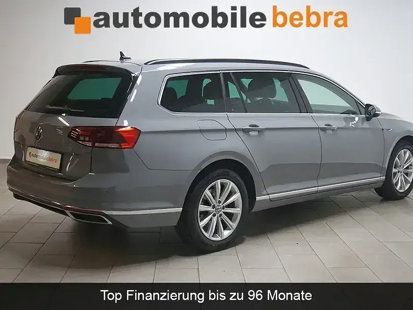 Gebraucht VW Passat GTE 218 PS (160 kW) 2022 Mondsteingrau Kombi