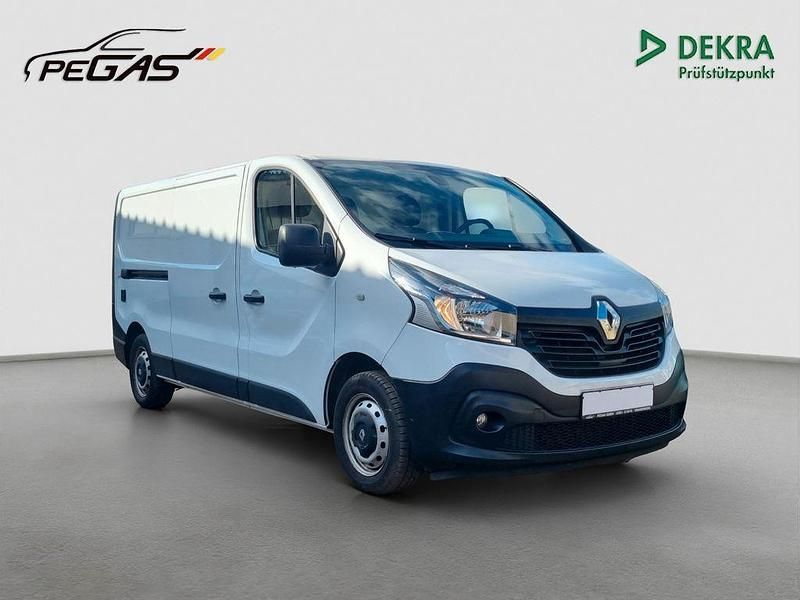Gebraucht Renault Trafic Komfort 145 PS (106 kW) 2019 Weiss Van / Kleinbus