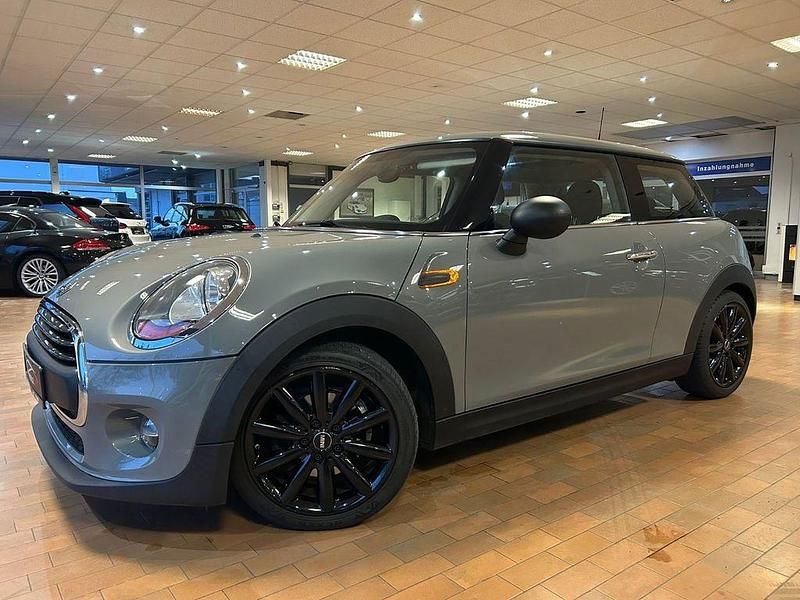 Moonwalk grey Gebraucht 2016 Mini ONE Kleinwagen | 10.490 € (Fairer Preis) - Bild 1/4
