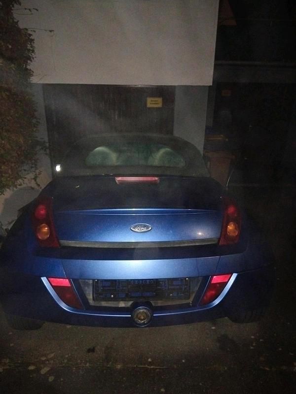 Blau Gebraucht 2005 Ford StreetKa Cabrio | 1.800 € (Fairer Preis) - Bild 1/3