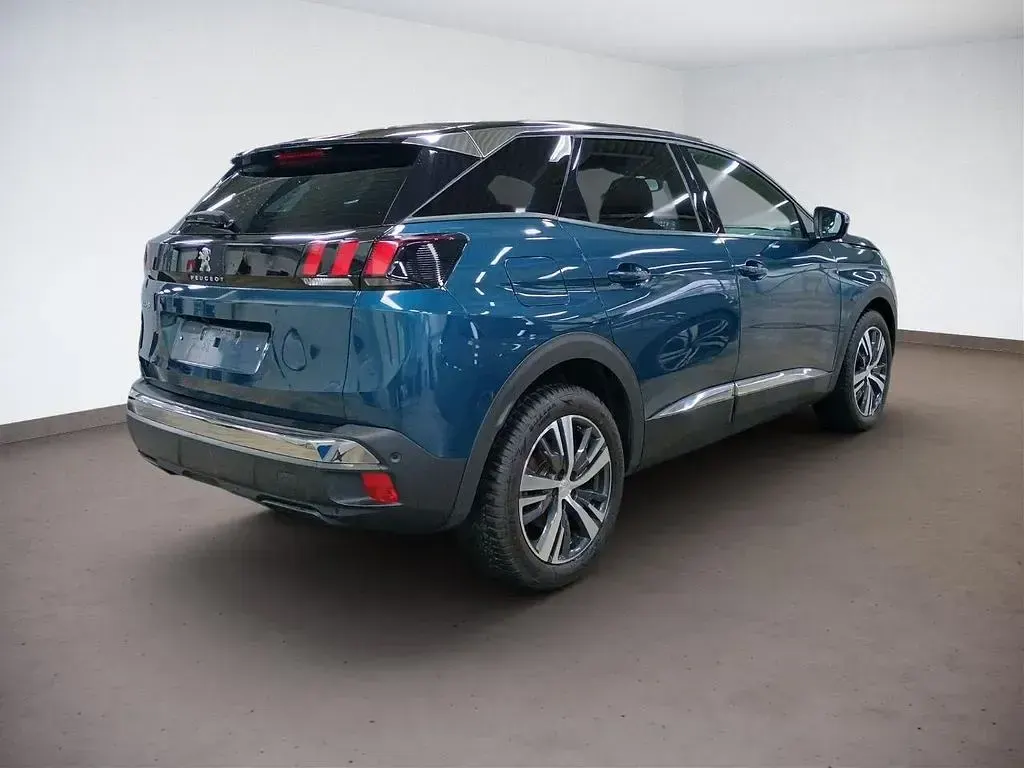 Gebraucht Peugeot 3008 Allure 131 PS (96 kW) 2023 Blau SUV
