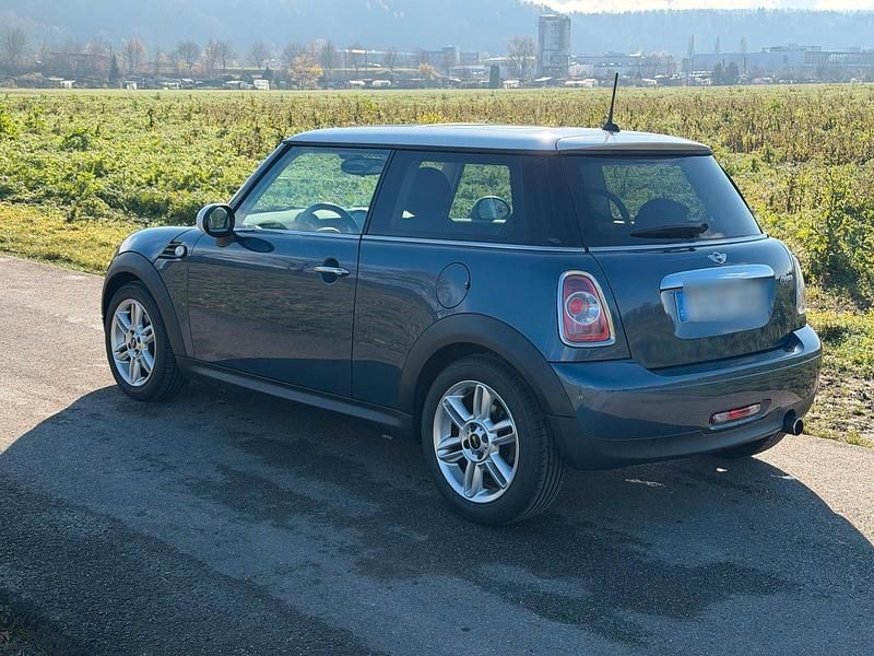 Gebraucht Mini Cooper Chili 122 PS (89 kW) 2010 Blau Kleinwagen