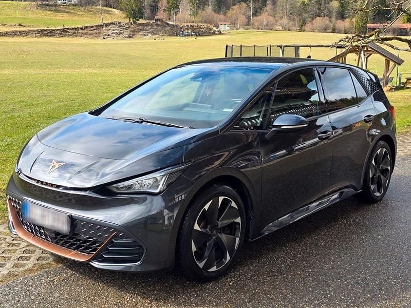 Second-hand Cupra Born e-Boost 169 kW (231 CP) 2022 Gri Hatchback