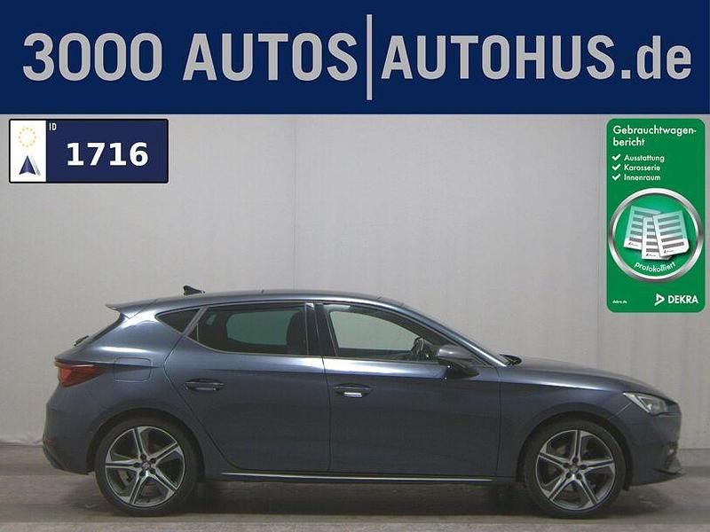 Gebraucht Seat Leon FR-Line 190 PS (139 kW) 2022 Grau Limousine