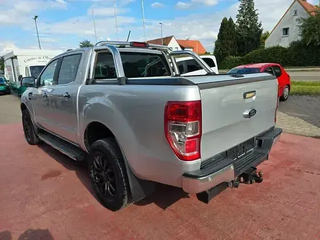 Gebraucht Ford Ranger Limited 210 PS (154 kW) 2020 Silber Pickup