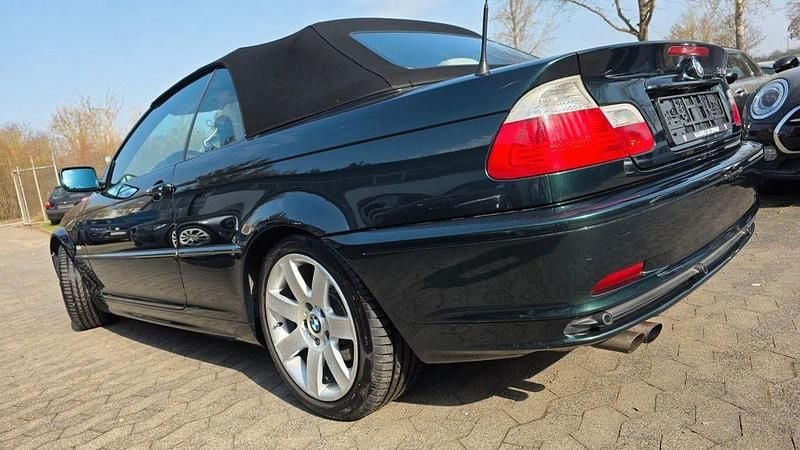 Gebraucht BMW 320 170 PS (125 kW) 2002 Grün Cabrio