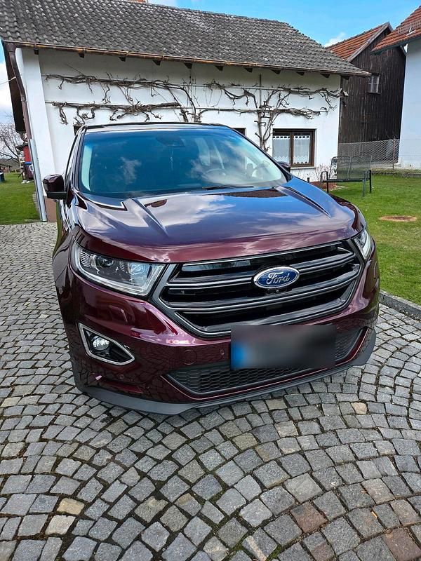 Usata Ford Edge 209 CV (153 kW) 2017 Viola SUV